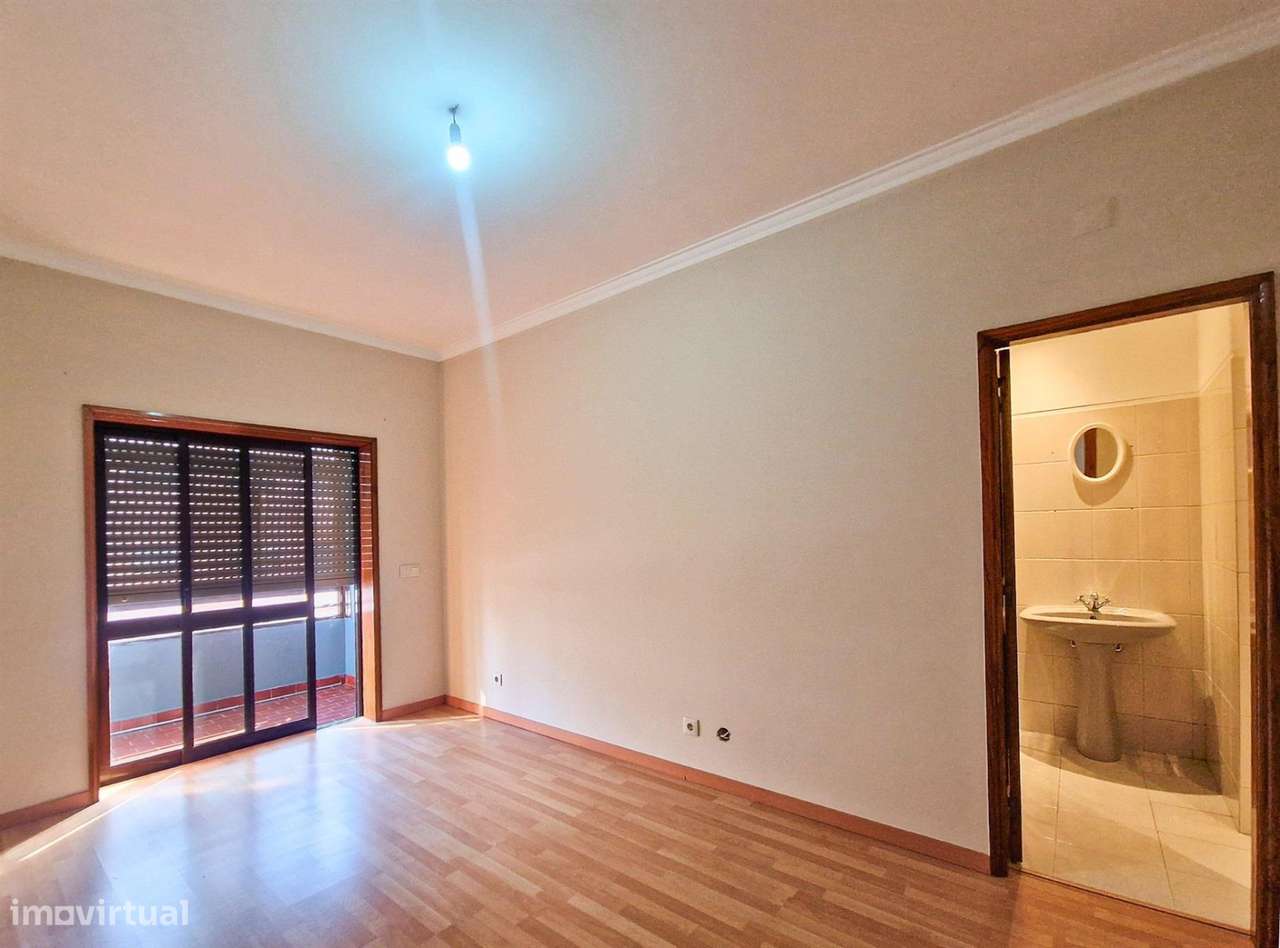 Apartamento T3, Meadela-6