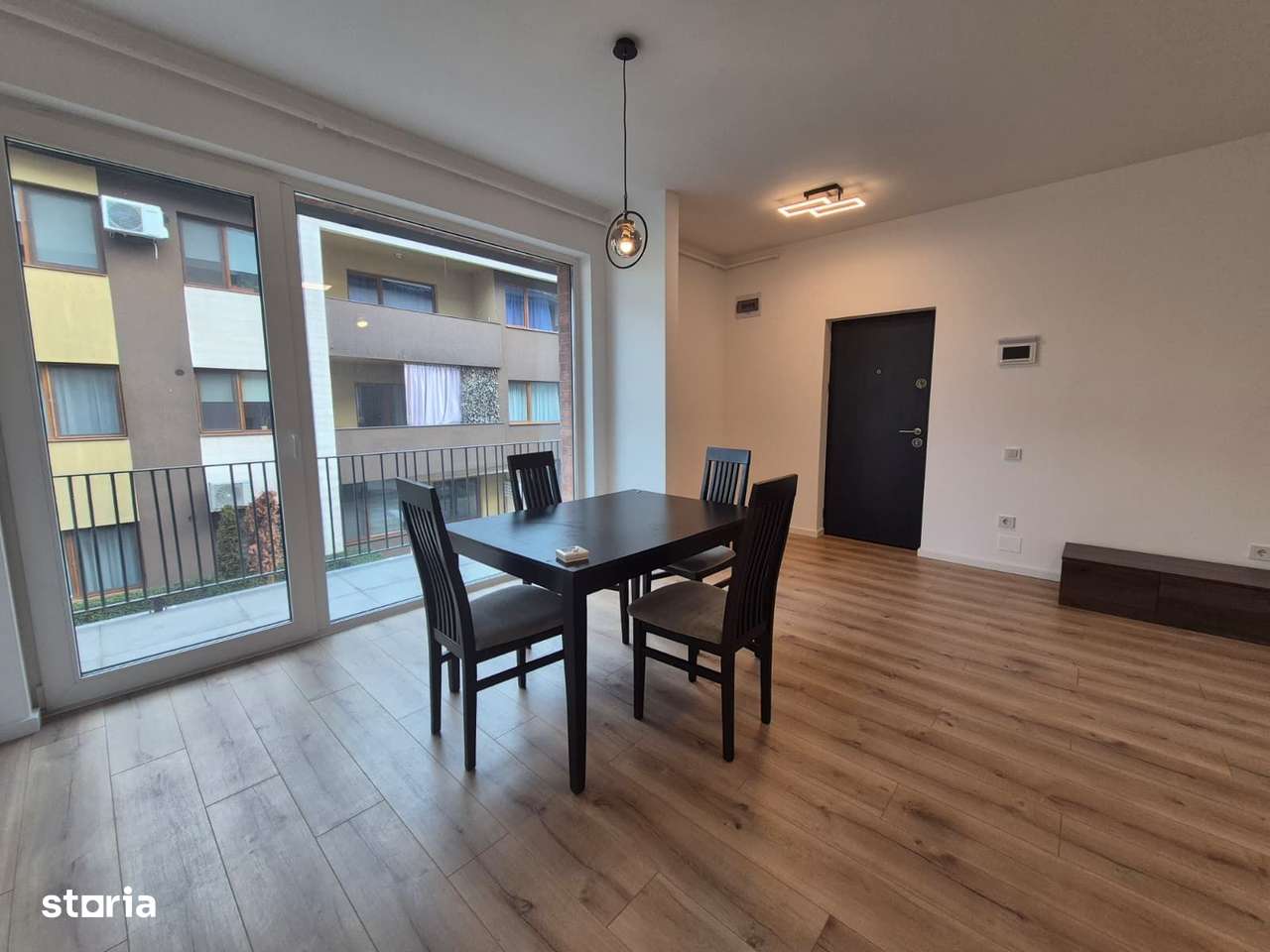 Garsoniera noua, etaj 1, zona Terra, Floresti, Comision 0% - Imagine principală: 2/12