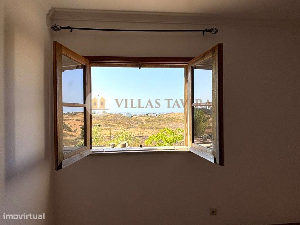 Moradia de estilo tradicional- Charme, vistas sob a Serra e Mar-28