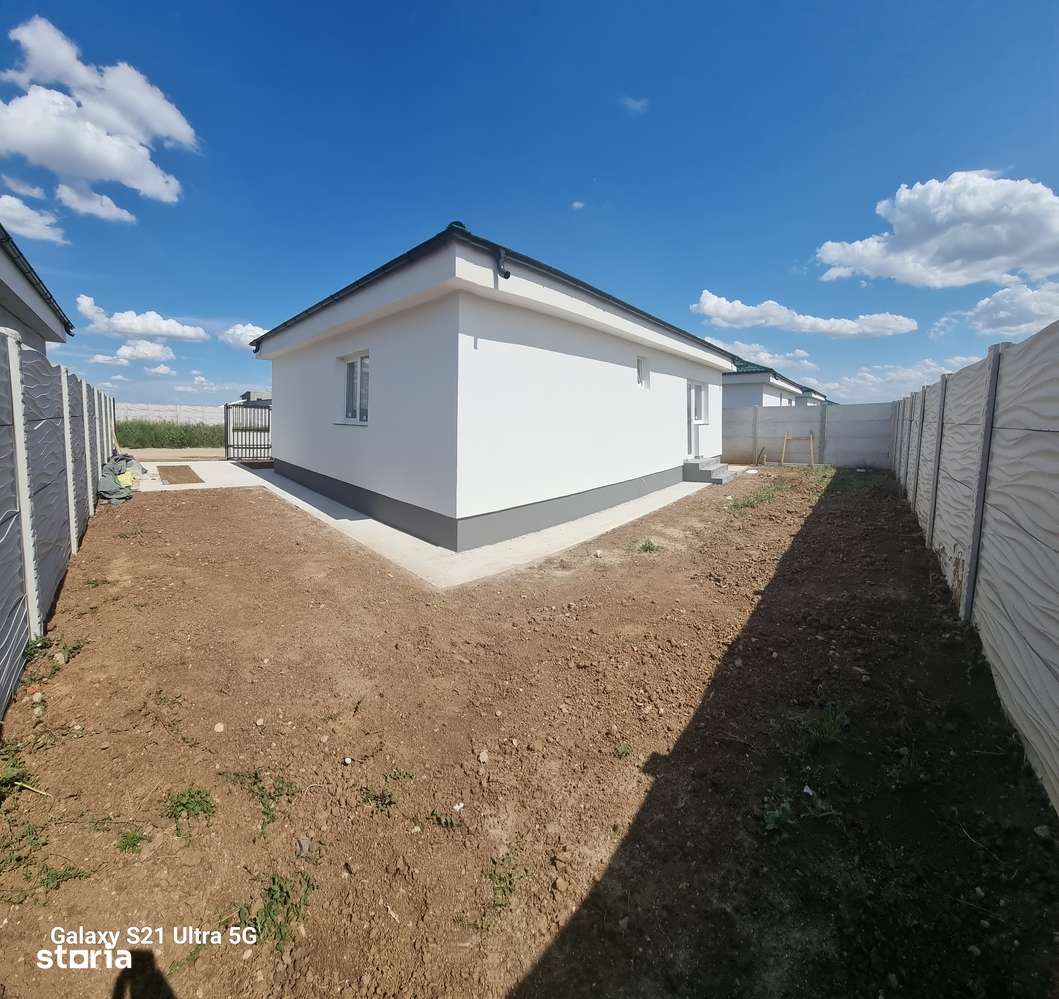 Casa individuala pe parter 3 camere Varteju-1