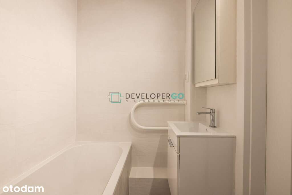 62 m2 po remoncie, centrum, 2 pokoje + balkon-5