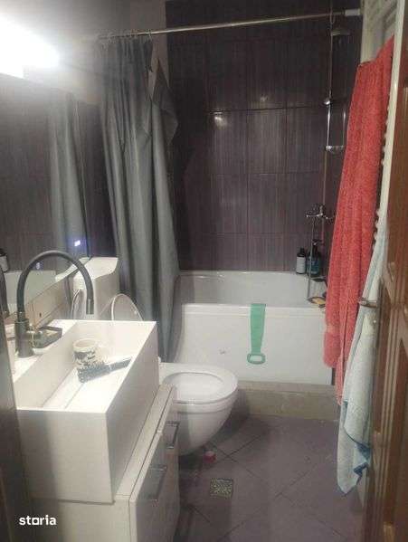 Casa 2 camere+living cu bucatarie in zona centrala - Imagine principală: 4/8