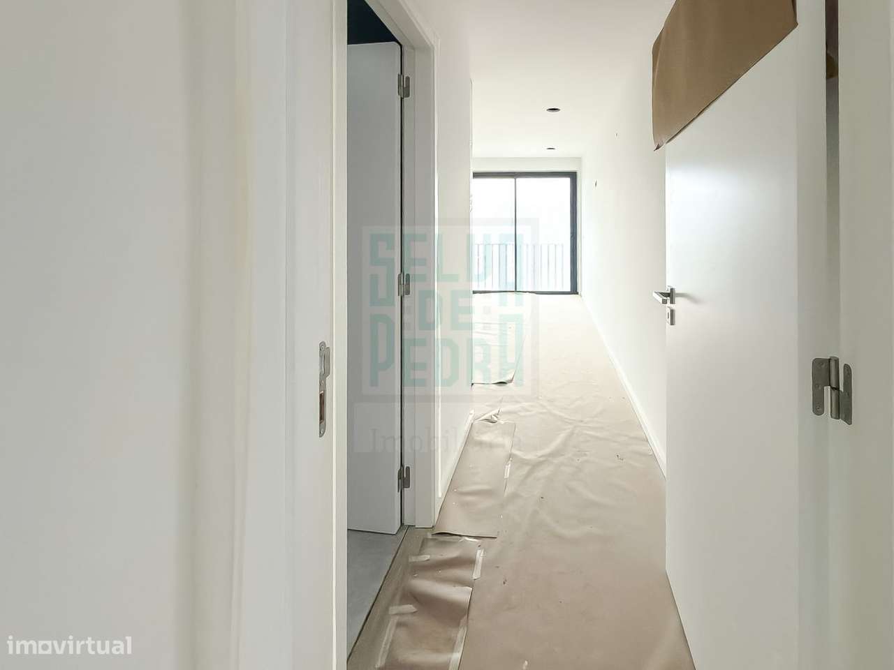 Moradia de 3 frentes V4 Famalicão-19