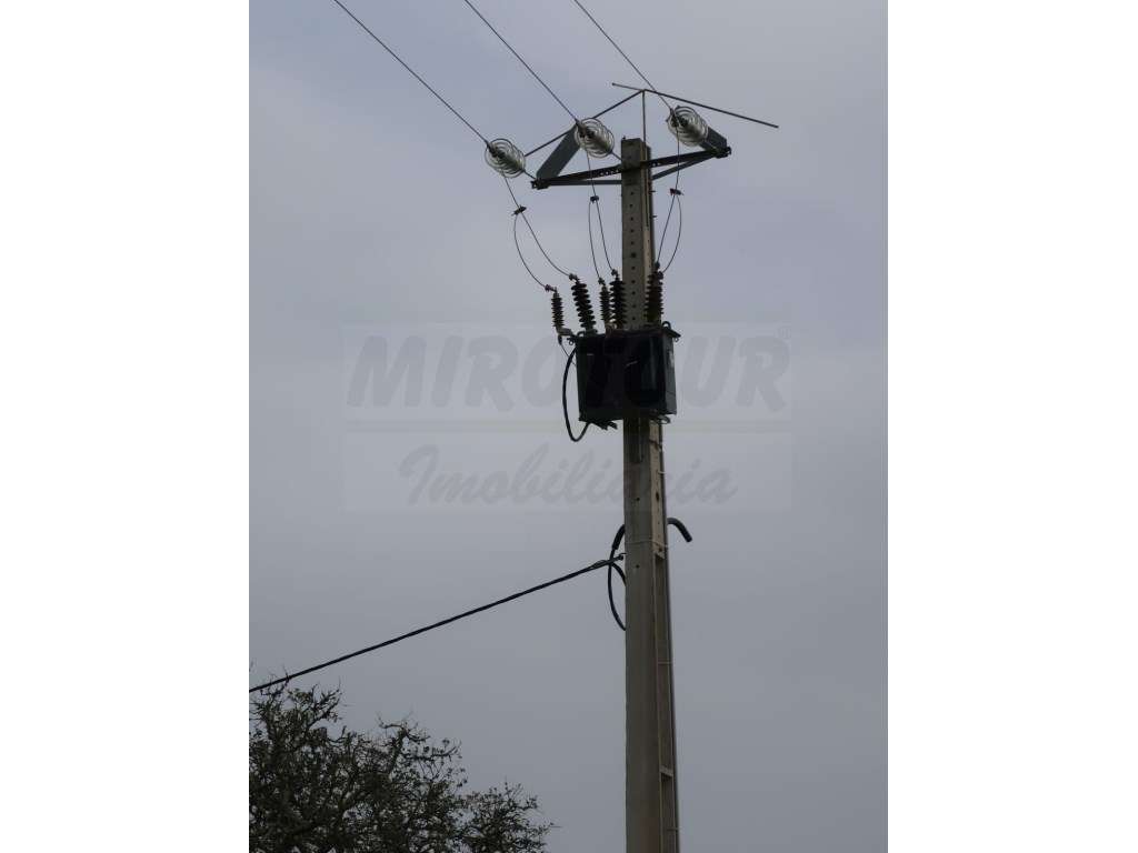 Quinta em excelente localização-34