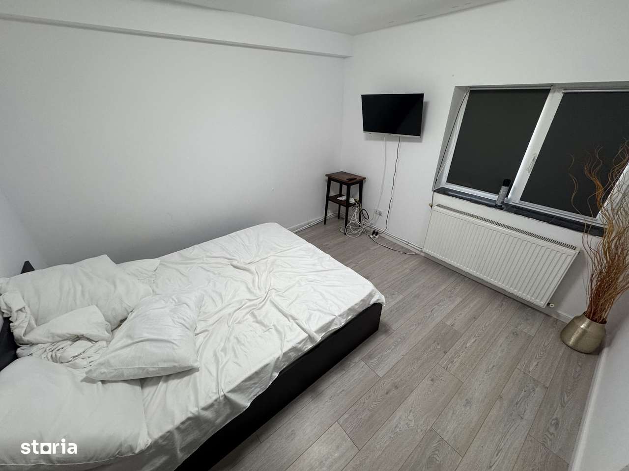 Casă cu 3 camere zona Faleză Nord, Renovată, Centrală pe gaz - Imagine principală: 2/11