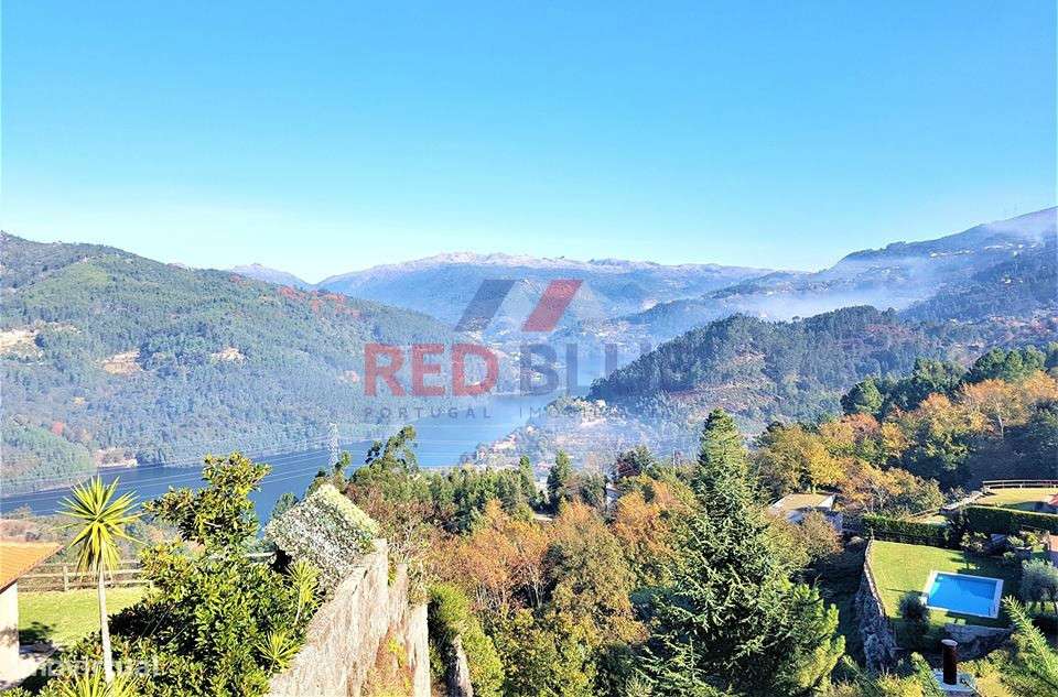 MORADIA T3+1, COM PISCINA, BARRAGEM DA CANIÇADA, GERÊS-25