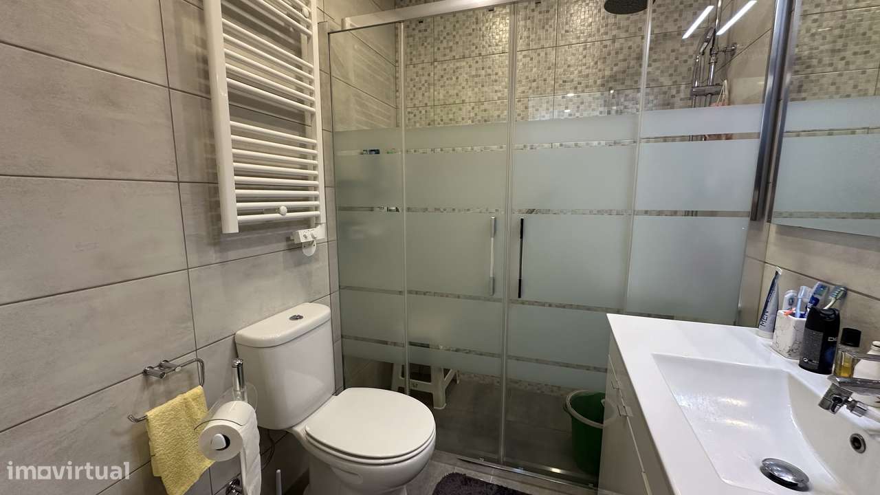 T3 Renovado Amadora , Águas livres-10