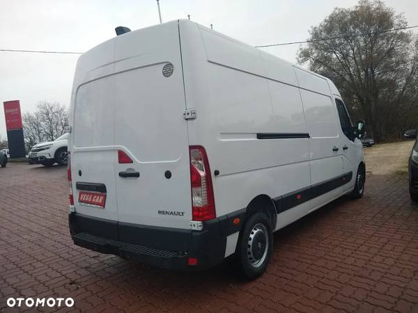 Renault Master - 24