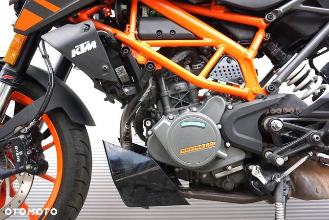 KTM Duke - 13