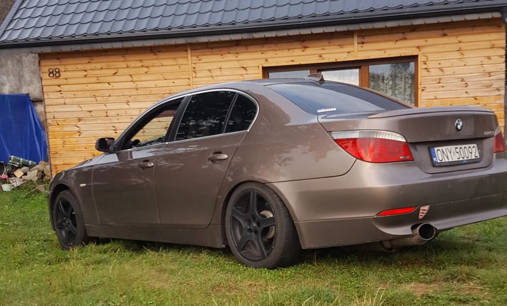 BMW 5 Series E60/E61 (2003-2010) 2004