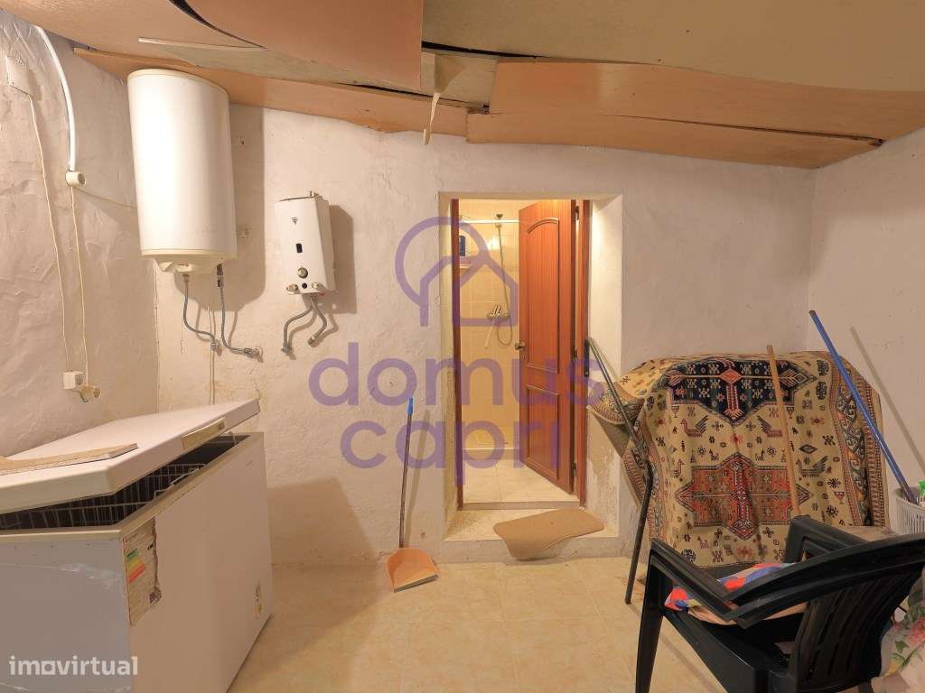 Moradia T2 + 2 para renovar em Arroio - Luz de Tavira-20