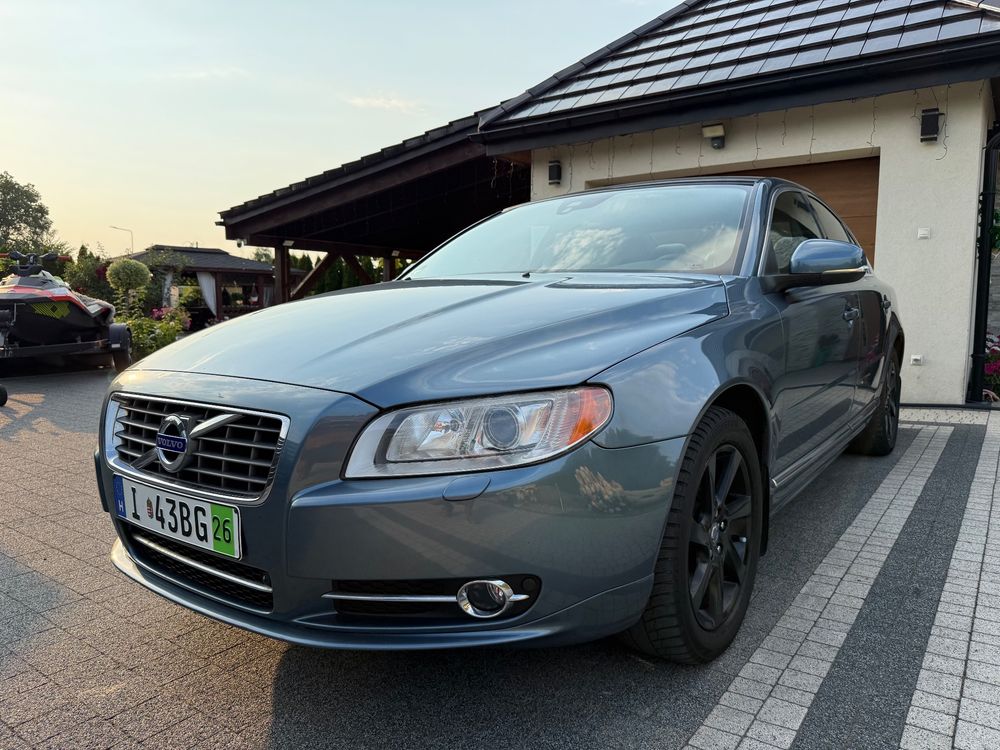 Volvo S80 II (2006-) T4 Summum 2012