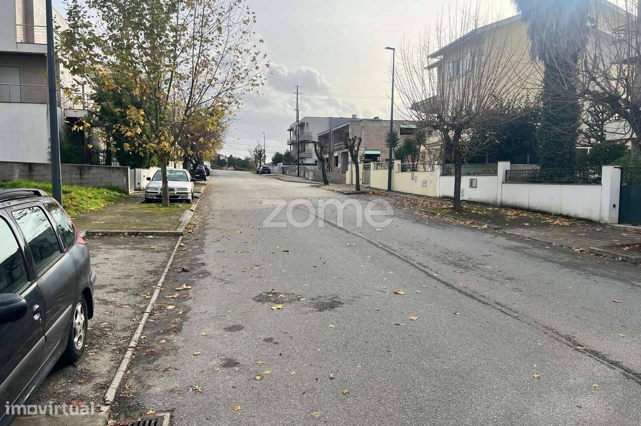 Terreno, 595 m², Mateus-3