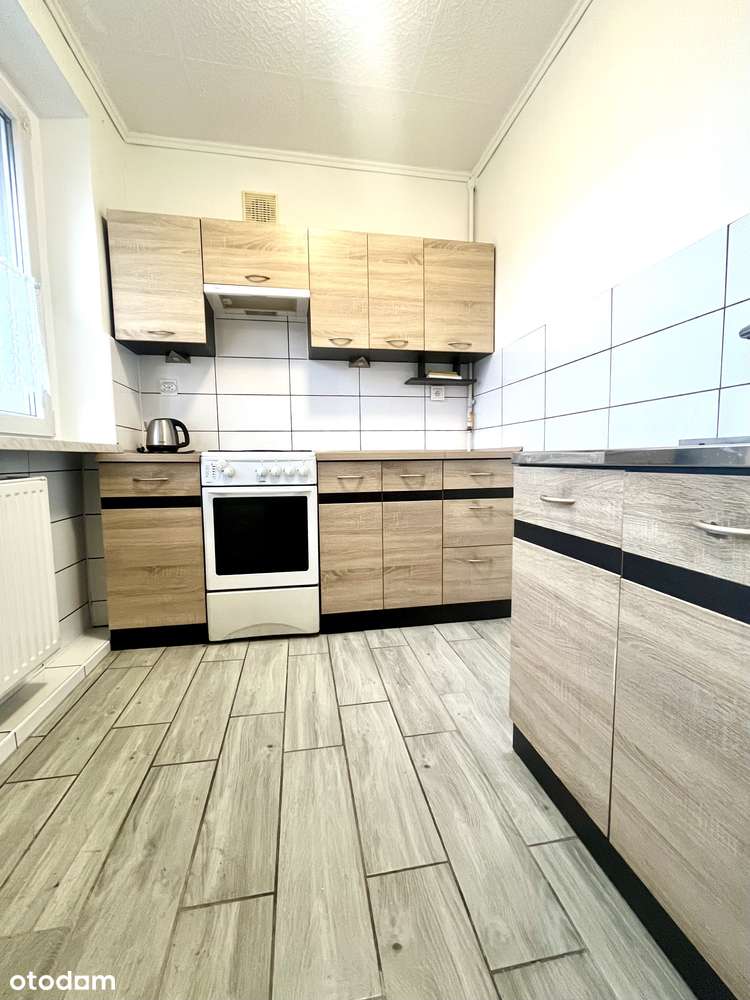 Dwupokojowe, 1 piętro z ogrzewaniem z sieci w dobrej cenie.-2