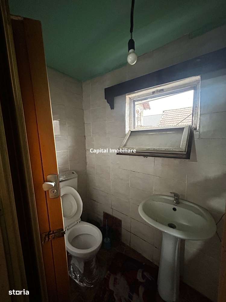 De Vânzare: -casă 2 camere, Piatra-OLT, 50mp, 2012mp teren, 37000 EUR - Imagine principală: 5/12