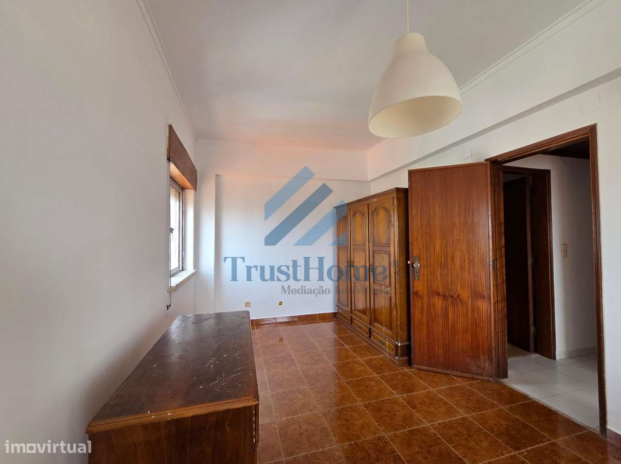 T2 no centro da Arrentela perto da Baia, a 2,5km da estação de...-16