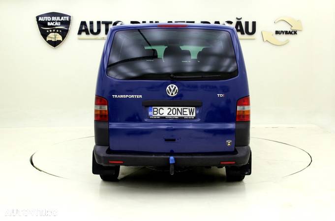 Volkswagen Transporter - 11