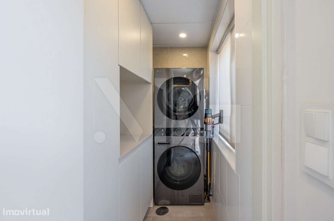 Penthouse T2 Matosinhos em Condomínio fechado com Garagem e Arrumos-14