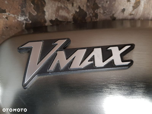 Pokrywa boczek Yamaha V-Max 1700 VMX17 - 3