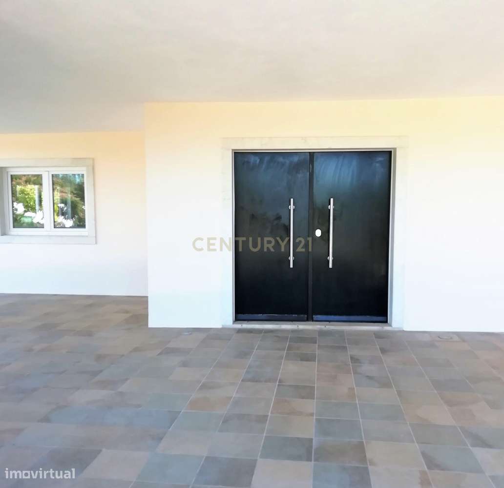 Moradia unifamiliar do tipo T4 com Piscina - Grande imagem: 4/19