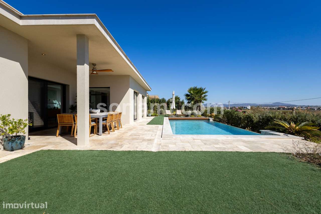 Moradia Isolada T3+1 Venda em Montenegro,Faro - Grande imagem: 5/47