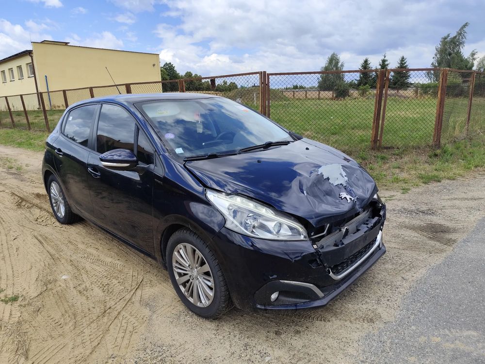 Peugeot 208 I (2012-2019) 1.2 VTi Active Pack 2018