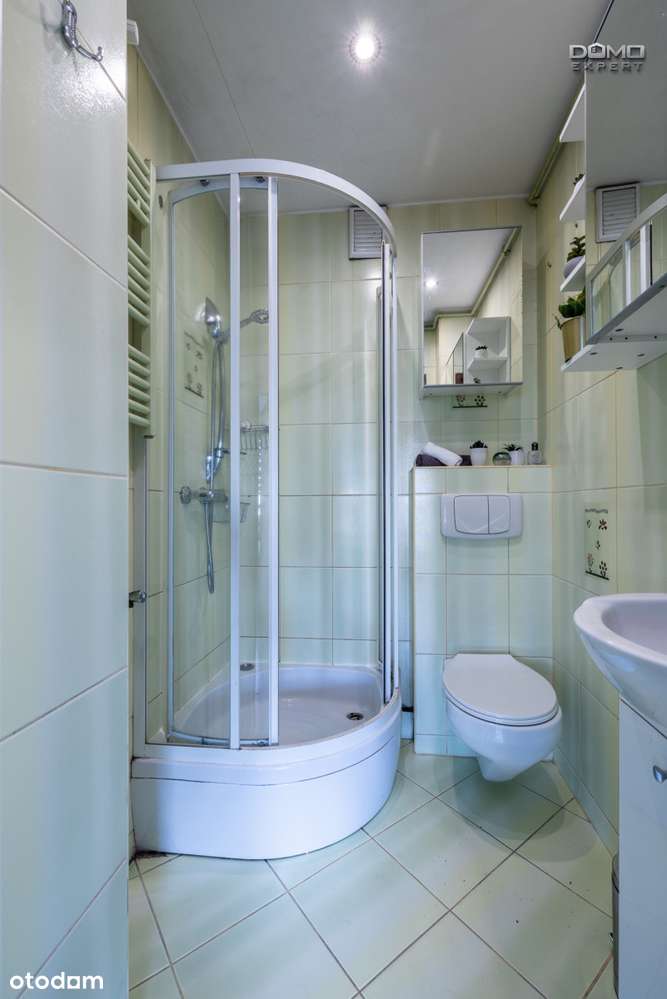 Trzy pokoje z balkonem w centrum-13