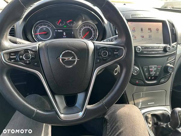 Opel Insignia - 14