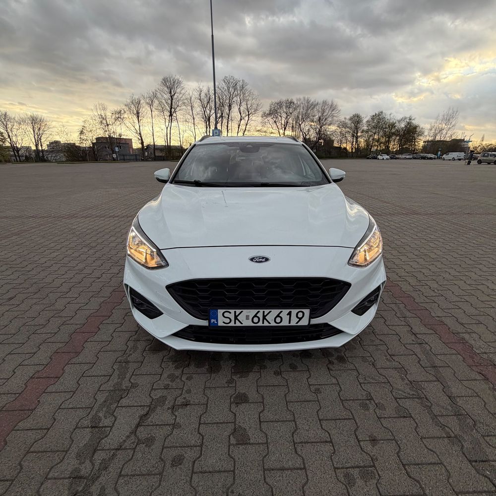 Ford Focus Mk4 1.5 EcoBlue STart-Stopp-System ST-LINE 2019
