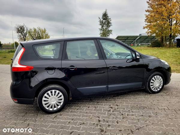 Renault Grand Scenic 1.9 dCi XXL FAP Avantage - 8