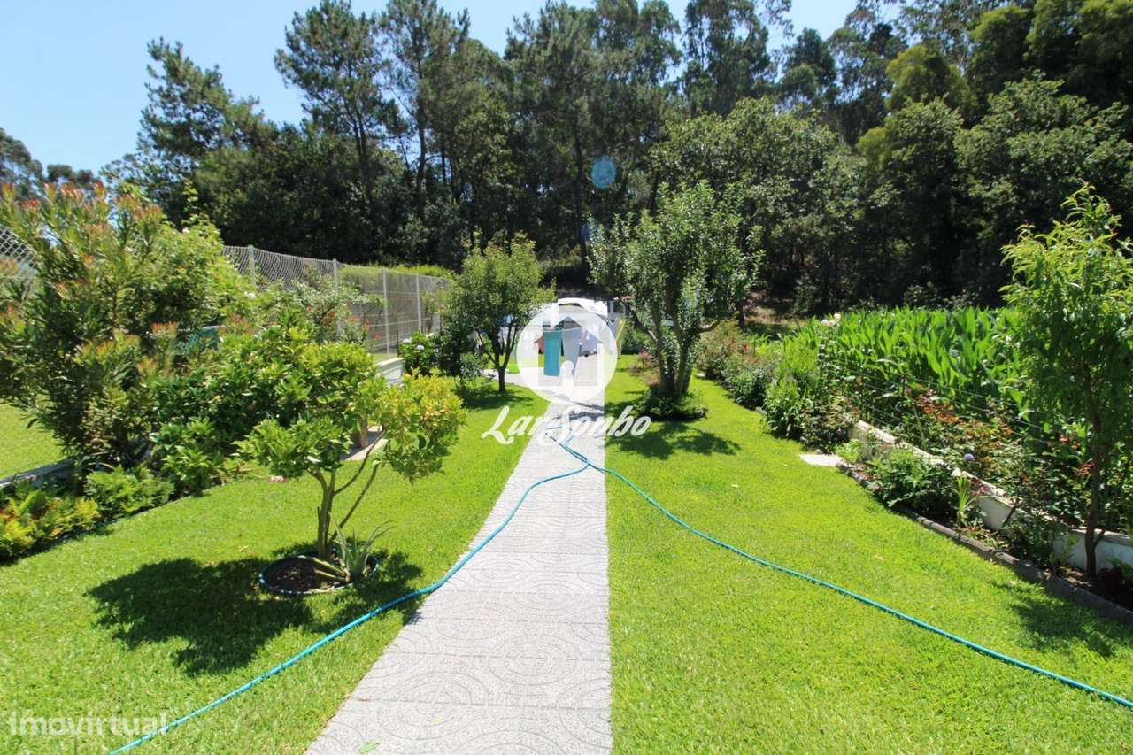 Moradia Individual em Barcelos-13