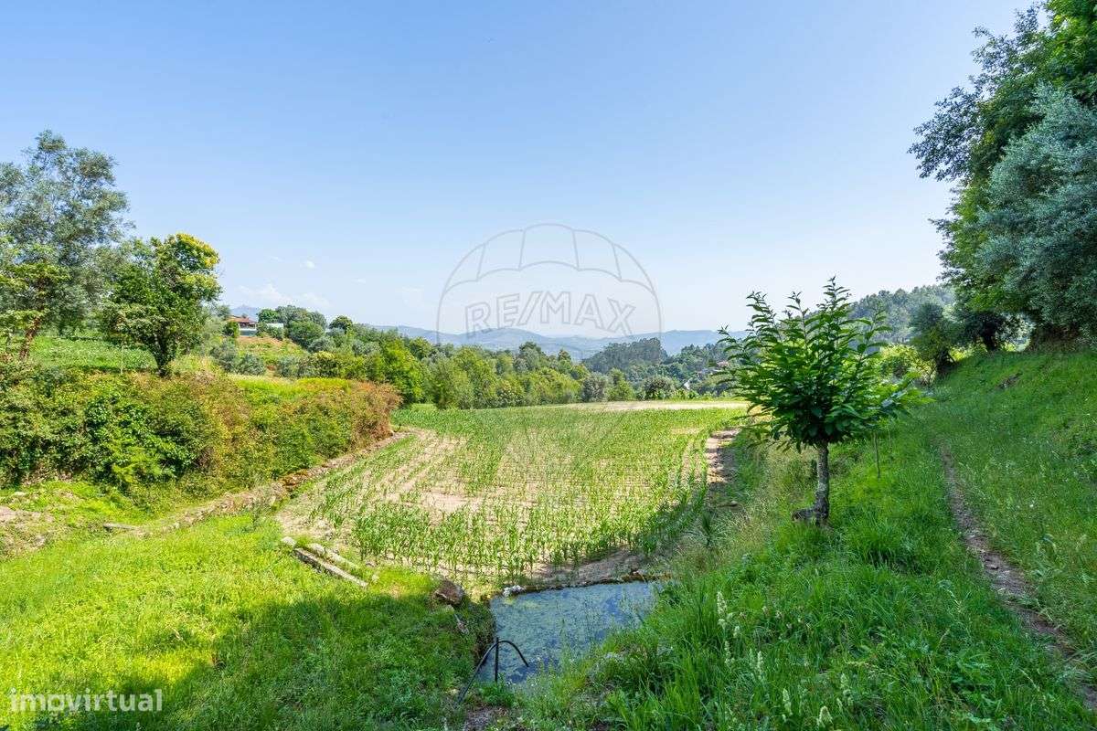 Terreno  para venda - Grande imagem: 2/35