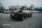 Toyota Avensis 2.0 Premium MS - 8