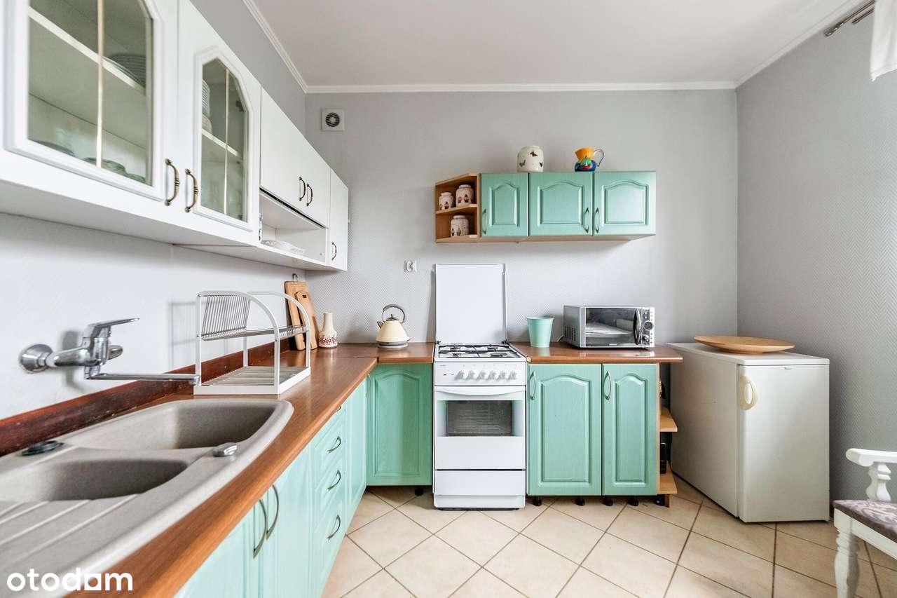 Wprowadź się od razu – dom z klimatem i dużą działką-13