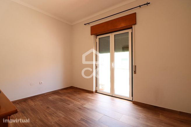 M3 com sótão e logradouro  em Vila Nova da Barquinha, Entroncamento-11