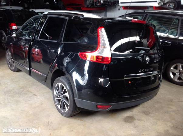 Renault Grand Scenic 2016 Bose Edition para peças - 2