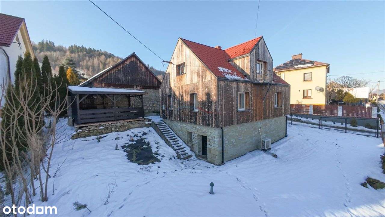 Dom w górach po generalnym remoncie.-2