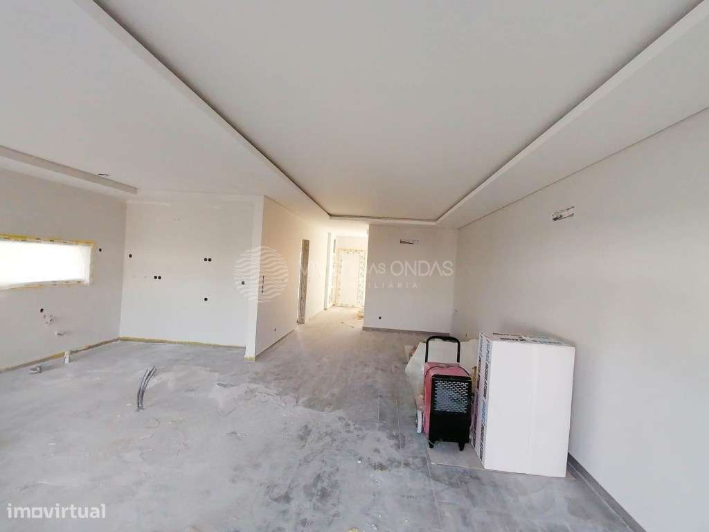 Moradia T4 com Piscina, Contemporânea, em Fernão Ferro. - Grande imagem: 5/35