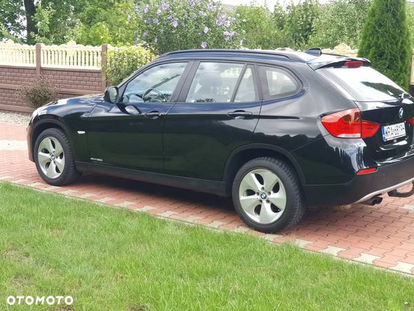 BMW X1 sDrive20i - 13