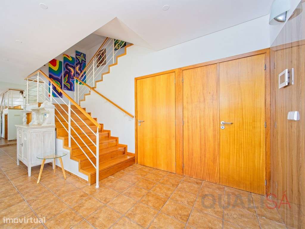 Moradia T5 com piscina, jardim e pomar e com vistas panorâmicas em ...-41