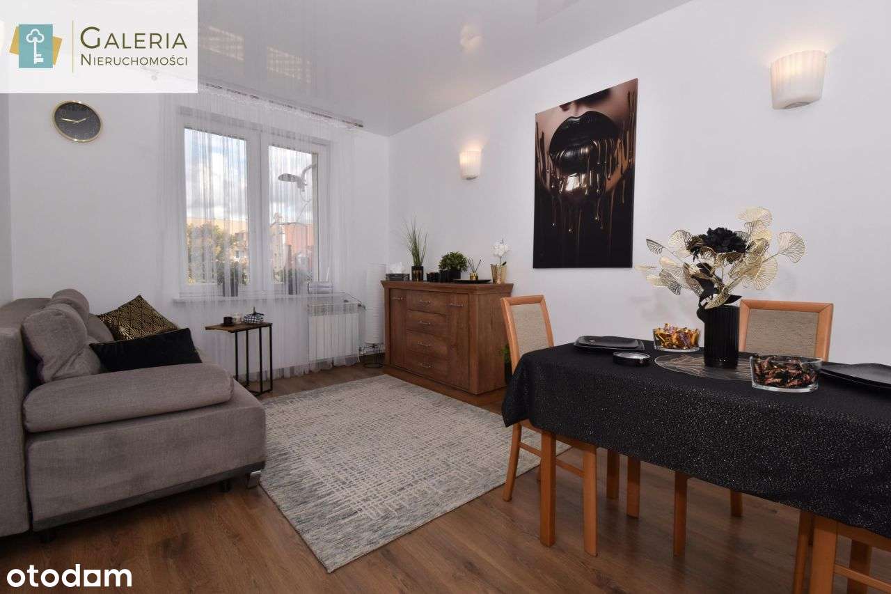 3 pokoje, II piętro w centrum parking za szlabanem-2