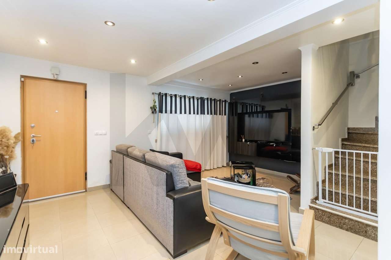 Moradia T3 Renovada no Feijó, Almada - Grande imagem: 5/38