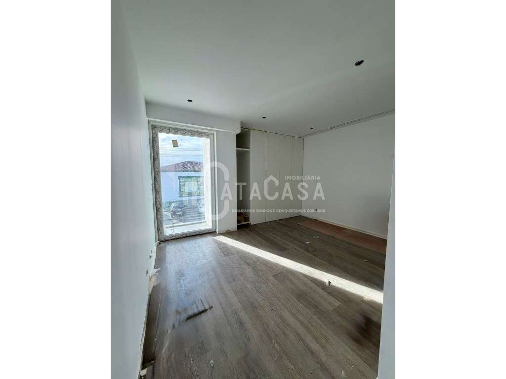 Moradia T3+1 Isolada NOVA em Águeda de Cima - Grande imagem: 5/12