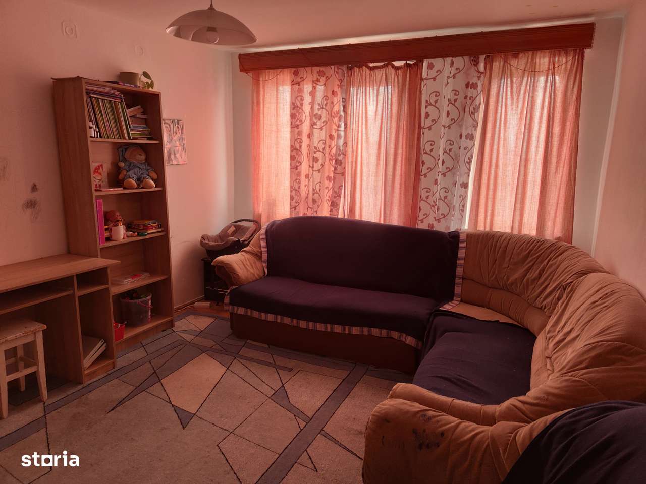 Octav Onicescu langa Parcul Mihai Eminescu piata Viilor Biserica Roset-3