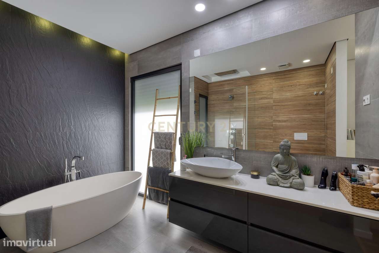 Moradia unifamiliar na Urbanização dos Jardins de Santiago, Setúbal-32