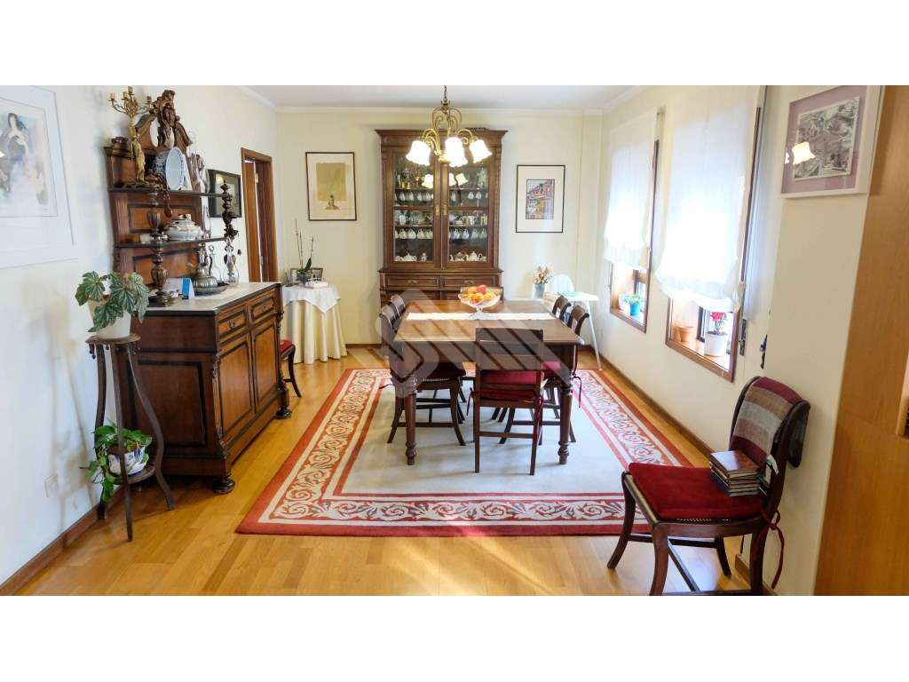 Apartamento T4 Venda Porto-3