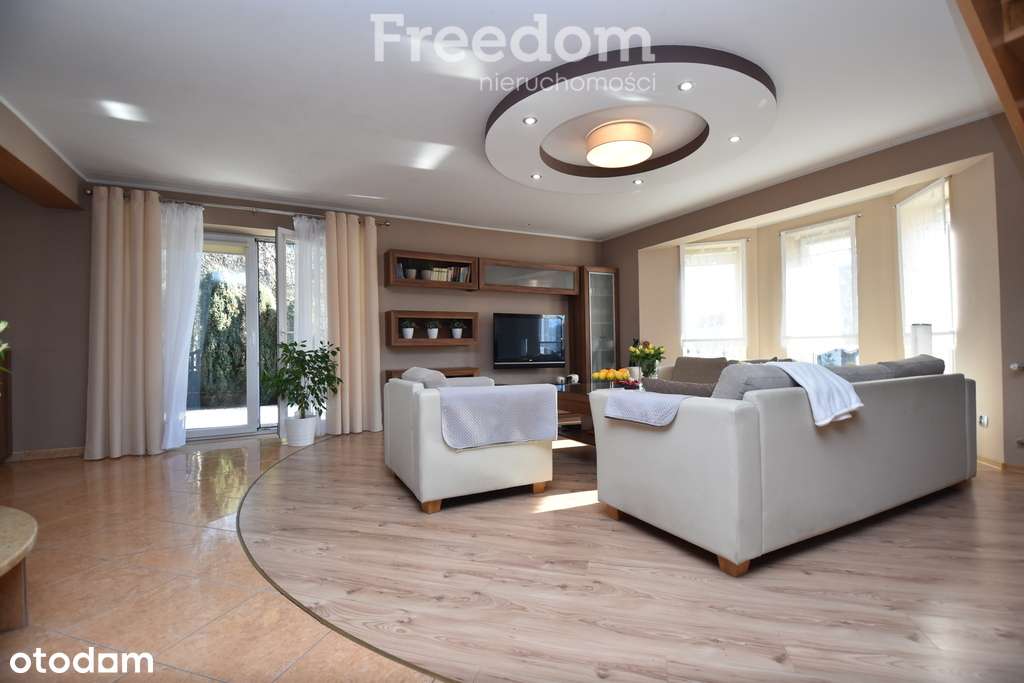 Nowoczesny i wyposażony dom 7 pokoi wokół las - Pełny obrazek: 4/19