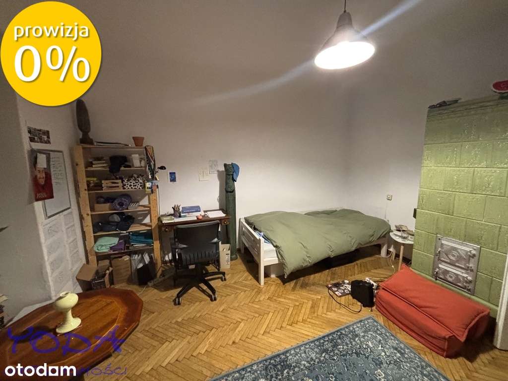 Przestronne mieszkanie w sercu miasta.-8