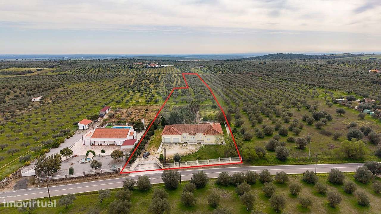 Moradia T5 para venda - Grande imagem: 2/49