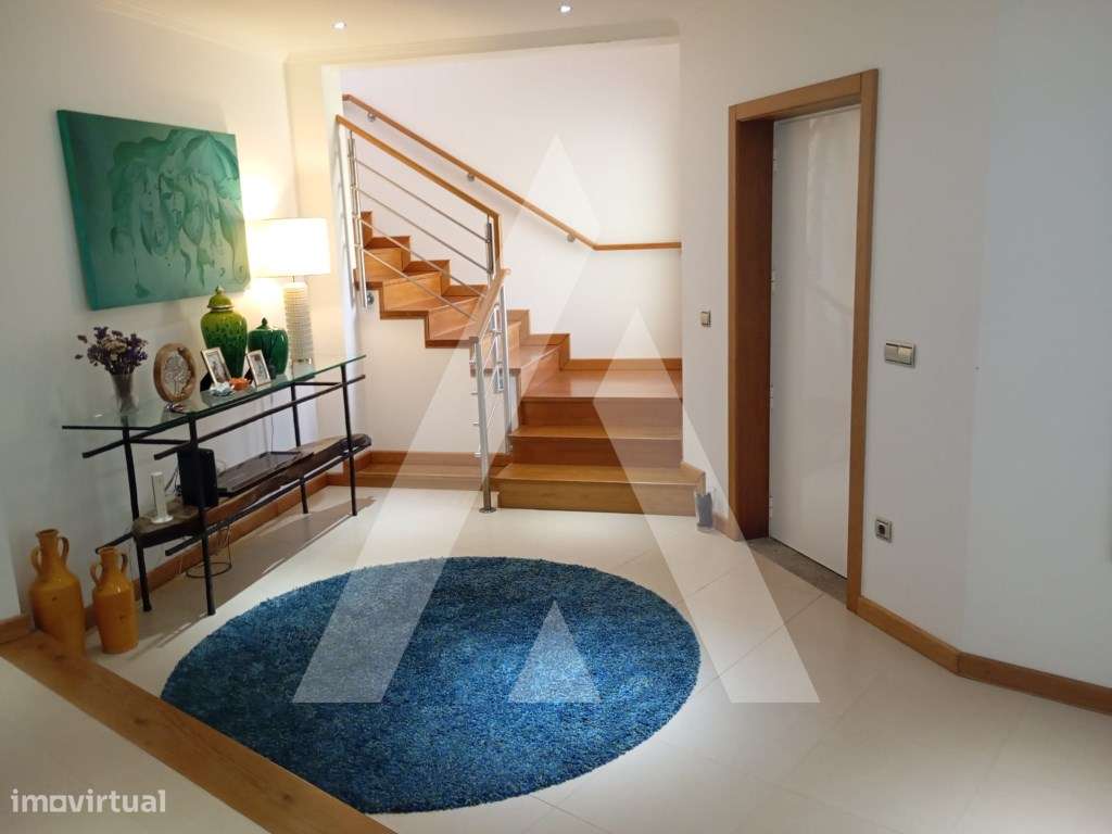 Moradia T6 Isolada na Palhaça. - Grande imagem: 3/58